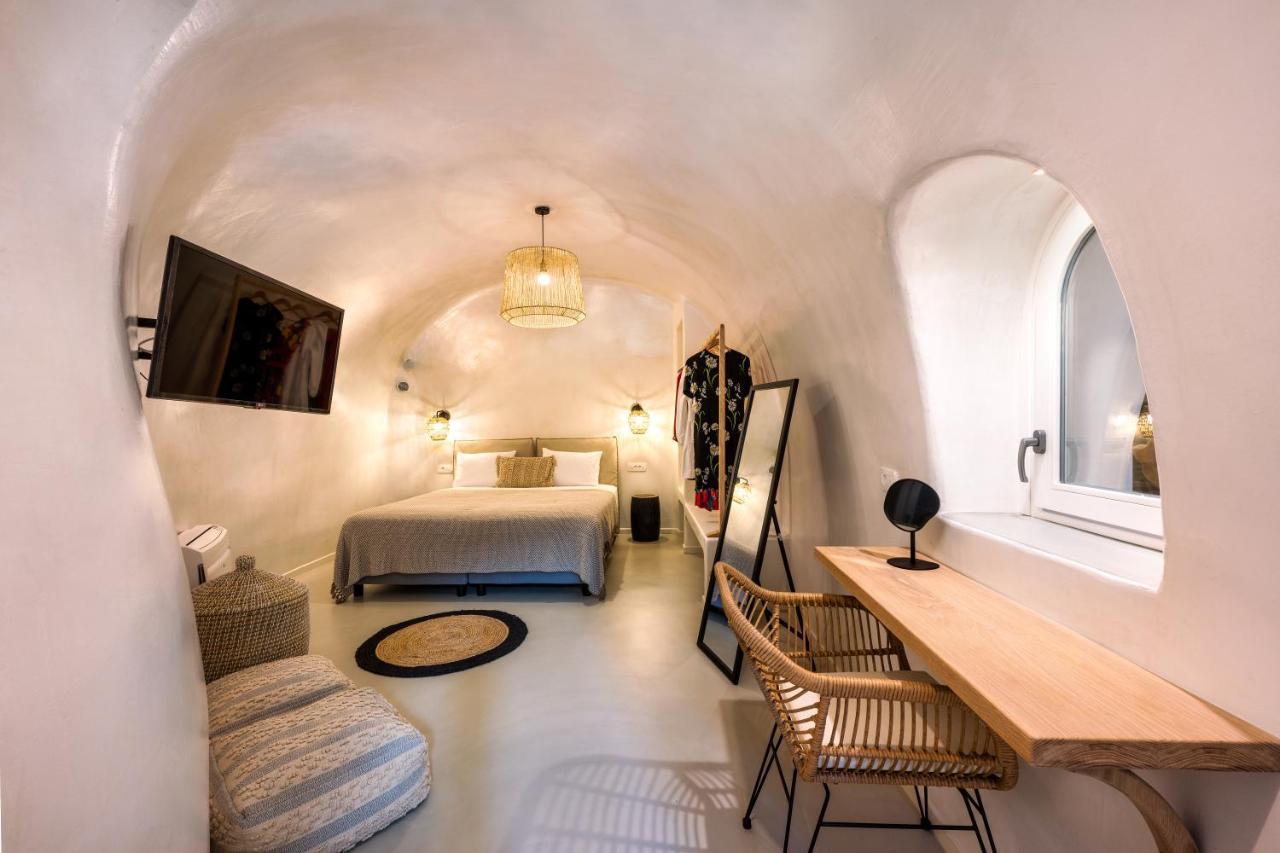 Hill Suites Fira  Eksteriør billede