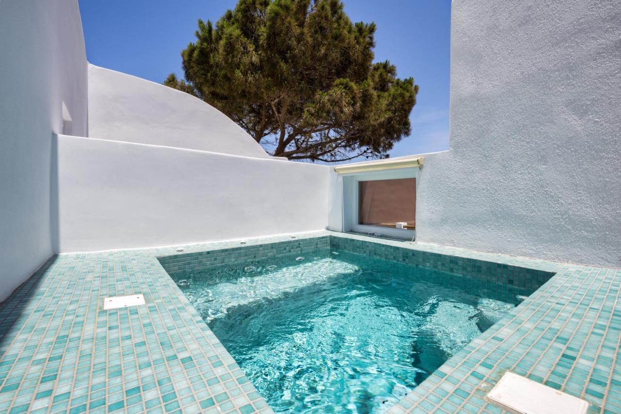 Hill Suites Fira  Eksteriør billede
