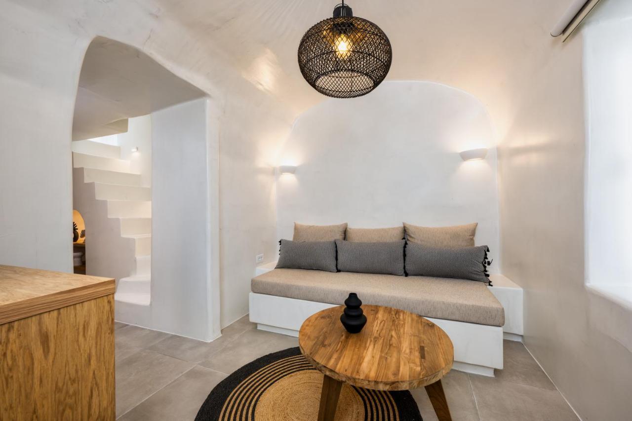 Hill Suites Fira  Eksteriør billede