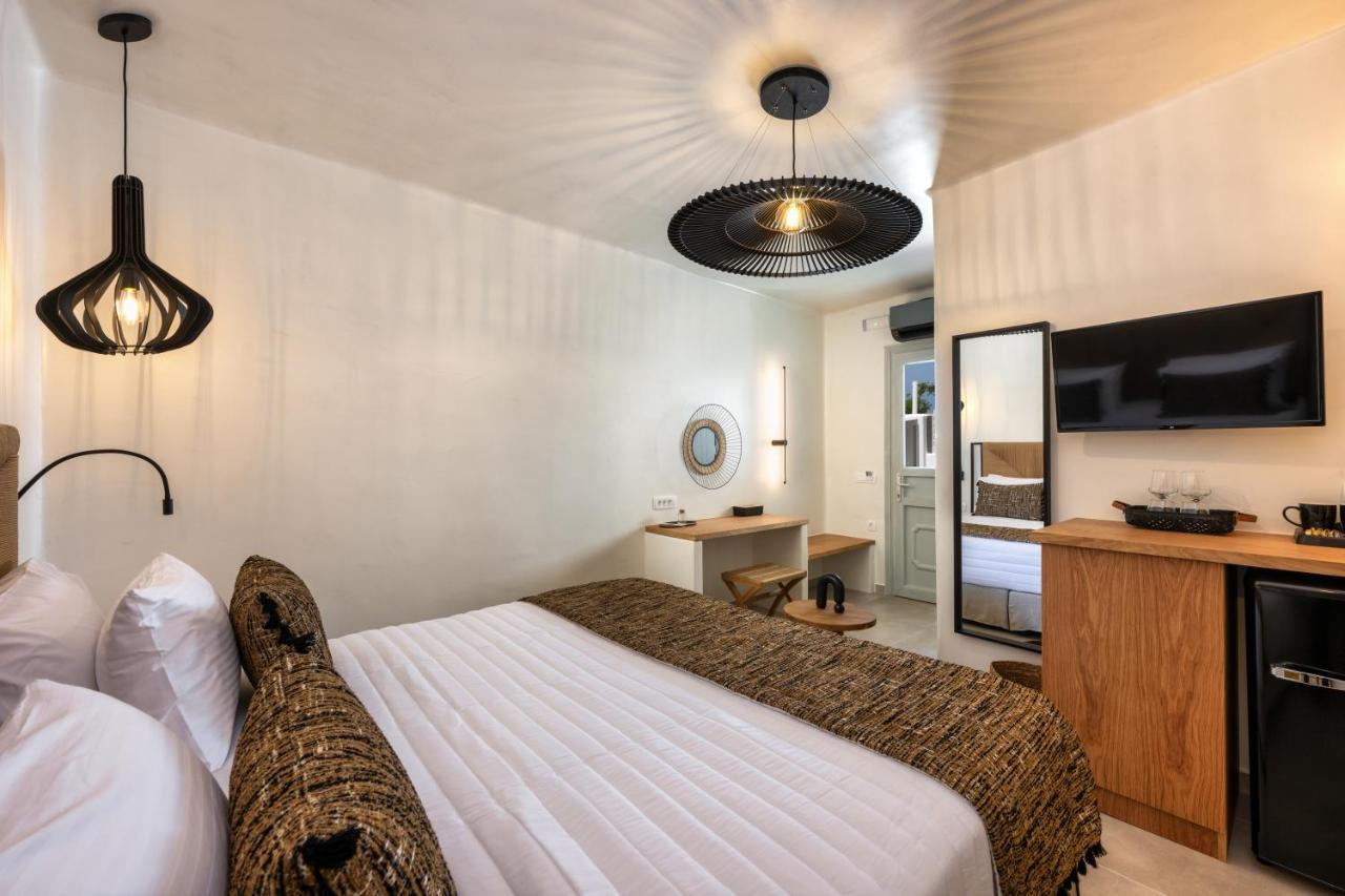 Hill Suites Fira  Eksteriør billede
