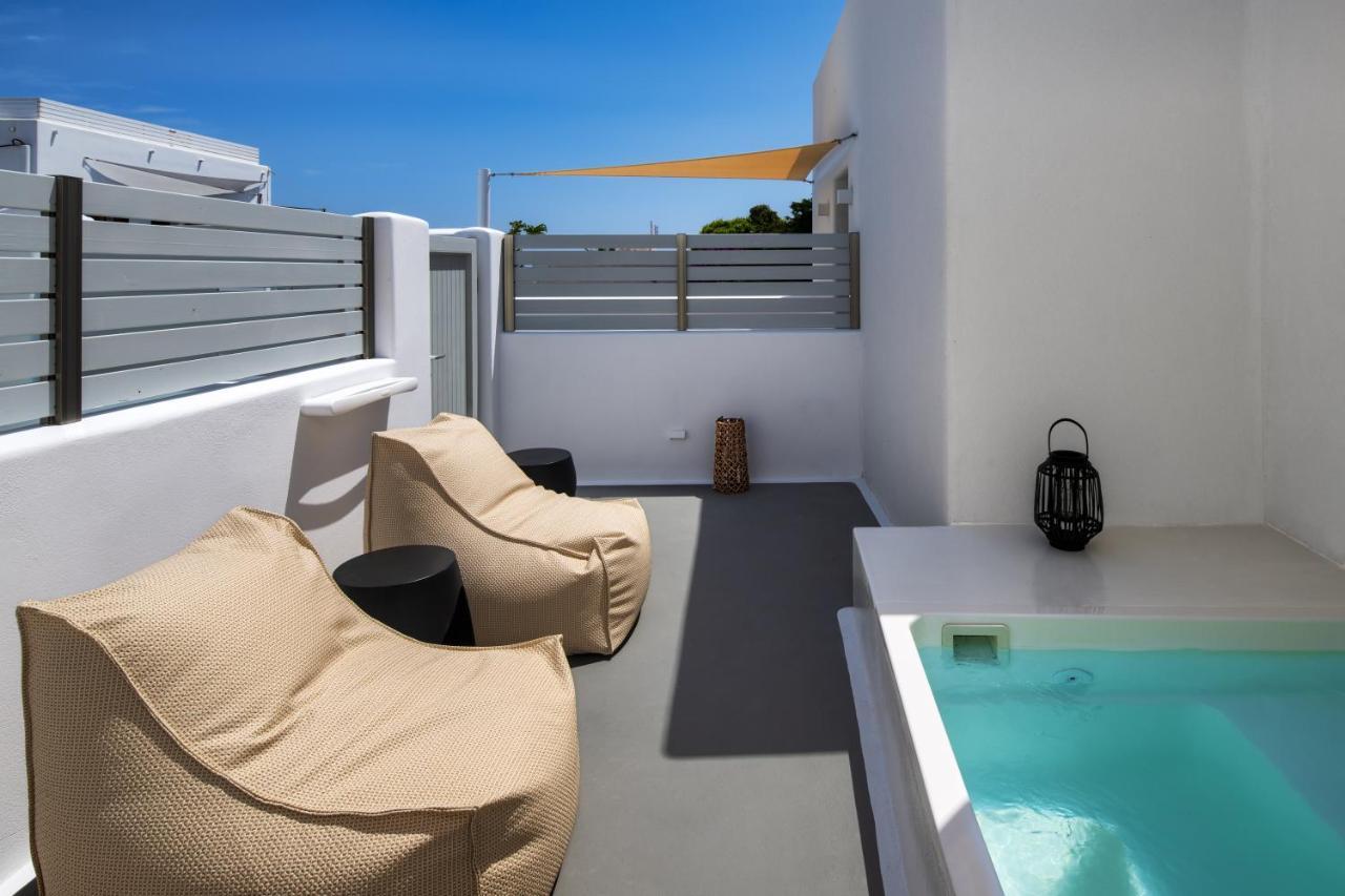 Hill Suites Fira  Eksteriør billede